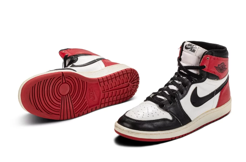 Air Jordan 1 High Og “Black Toe Reimagined” Se Lanza Las Vacaciones De 2024